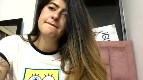 Skyler online show from January 10, 1:29 am