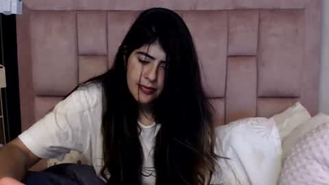Skyler online show from June 16, 4:04 am