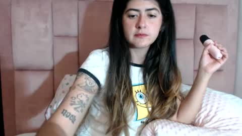 Skyler online show from June 25, 4:34 am