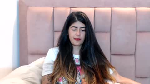 Skyler online show from July 16, 1:22 am