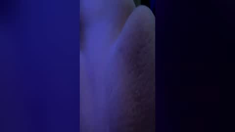 Snapshot of skyler_lo chatting on June 13, 8:45 am Skyler Lo online show from June 13, 8:45 am