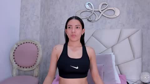 Snapshot of skylerwhite02 chatting on September 9, 7:57 pm Skyler online show from September 9, 7:57 pm