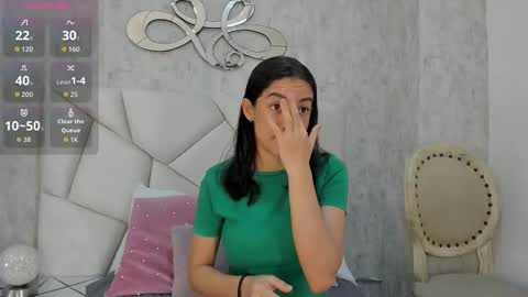 Skyler online show from October 19, 7:47 pm