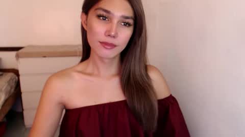 Snapshot of skyllerkent chatting on December 16, 2:49 am Sky online show from December 16, 2:49 am