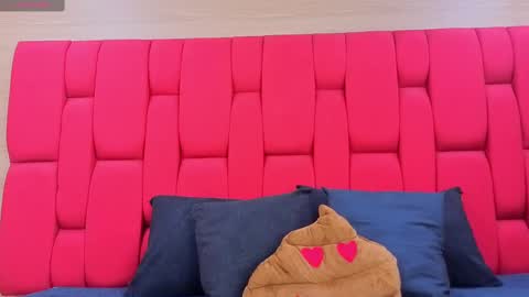 Skynny online show from October 10, 9:25 pm