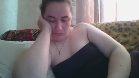 Snapshot of skyressie333 chatting on April 29, 6:50 am skyressie333 online show from April 29, 6:50 am