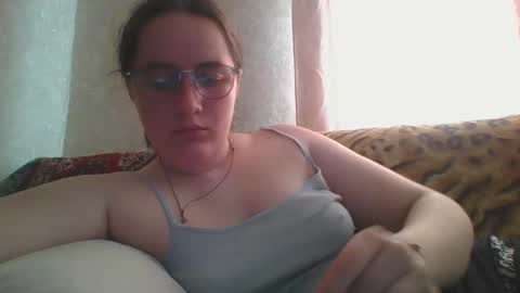 Snapshot of skyressie333 chatting on May 3, 7:14 am skyressie333 online show from May 3, 7:14 am