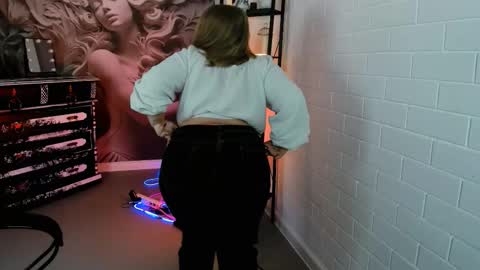 Slada Deew online show from October 10, 5:39 am