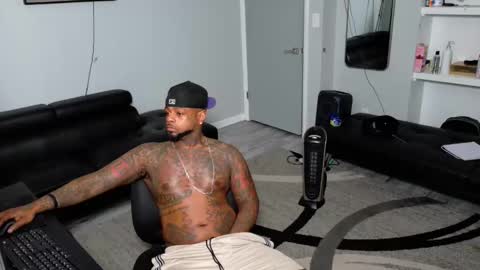 nasty twitter KASHCARTERATL online show from April 30, 4:35 pm