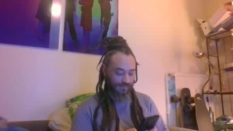 Snapshot of slashfantasy chatting on January 15, 8:05 pm slashfantasy online show from January 15, 8:05 pm