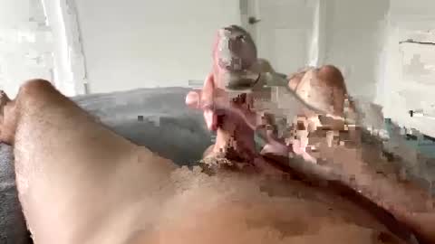 Snapshot of slatersurfer chatting on December 11, 8:07 pm slatersurfer online show from December 11, 8:07 pm