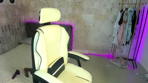 Alexandria my love online show from January 5, 9:47 pm