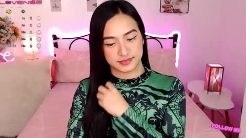 Snapshot of slave_amanda69 chatting on February 27, 6:18 am Queen Cyrine online show from February 27, 6:18 am