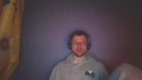Snapshot of slaveboy32bi chatting on April 6, 1:47 am slave boy perwers bdsmFEMDOM online show from April 6, 1:47 am