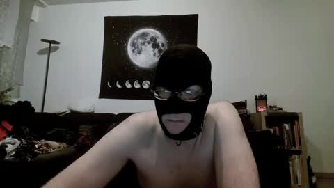Snapshot of slaveforgodess chatting on May 1, 7:40 pm slaveforgodess online show from May 1, 7:40 pm