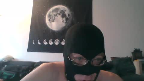 Snapshot of slaveforgodess chatting on July 18, 6:12 pm slaveforgodess online show from July 18, 6:12 pm