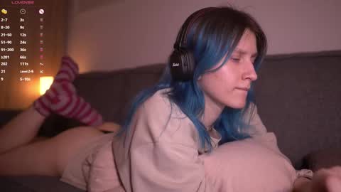 Snapshot of sleepingsonya chatting on February 11, 9:42 pm Sonya online show from February 11, 9:42 pm