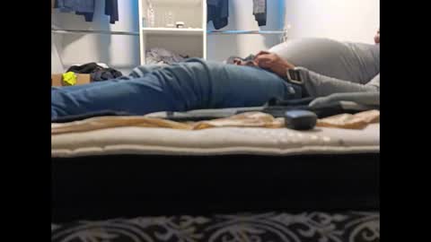 sleepwithyou online show from March 6, 8:41 am