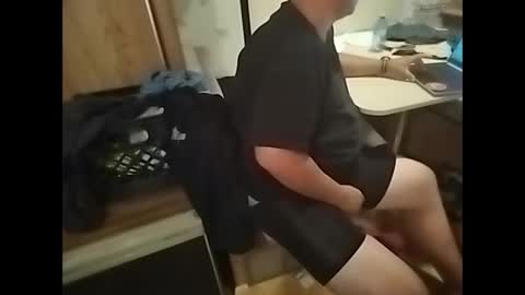 sleepwithyou online show from September 15, 6:46 am