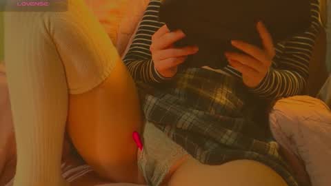 Snapshot of sleepylibertine chatting on November 24, 11:59 pm SleepyLibertine online show from November 24, 11:59 pm