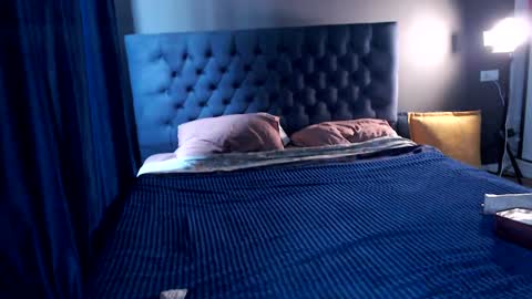 Slemgem Amy  friends online show from October 19, 7:31 am