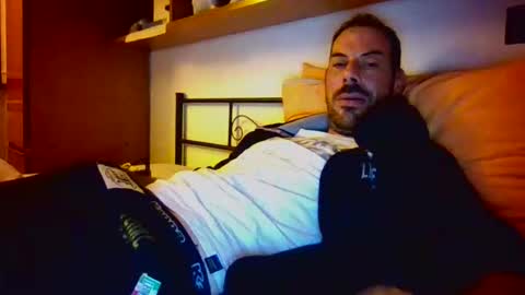 slevin online show from April 7, 10:42 pm