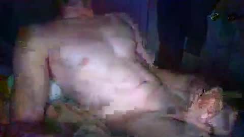 slideitin96 online show from October 13, 4:12 am