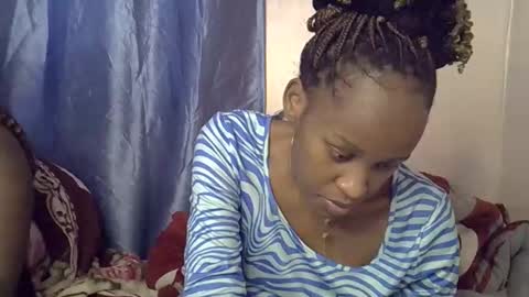 Alicia online show from December 14, 7:51 pm