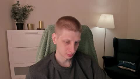 Andy online show from March 27, 8:52 pm