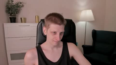 Andy online show from April 24, 8:22 pm