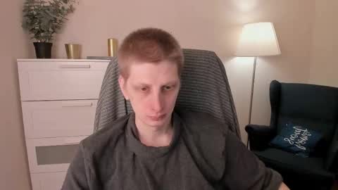 Andy online show from April 25, 9:12 pm