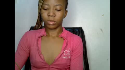 Snapshot of slim_ebonypet chatting on July 3, 10:54 am Crystal online show from July 3, 10:54 am