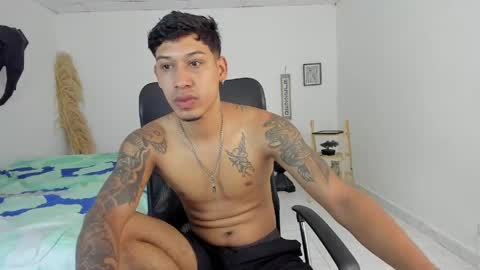 slim_master12 online show from March 27, 1:33 pm
