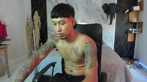 Snapshot of slim_master12 chatting on June 16, 8:11 pm slim_master12 online show from June 16, 8:11 pm