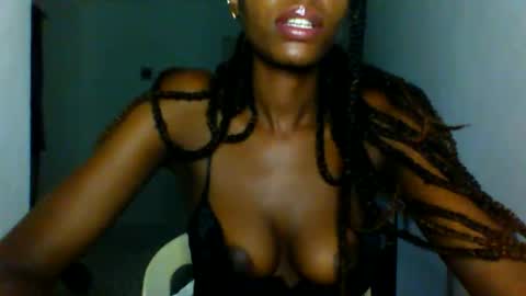 slimandthick1 online show from March 11, 7:31 pm
