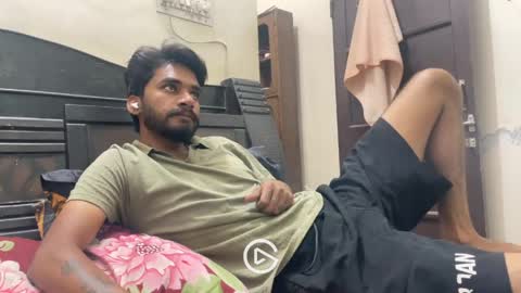 Snapshot of slimbeast_95 chatting on May 25, 7:58 am Slimbeast 95 online show from May 25, 7:58 am