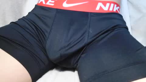 slimhungyvng online show from July 14, 4:34 pm