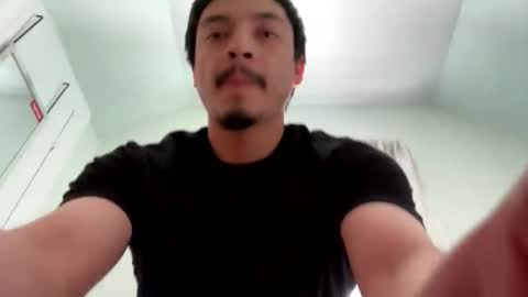 slimjayys online show from April 4, 7:22 pm