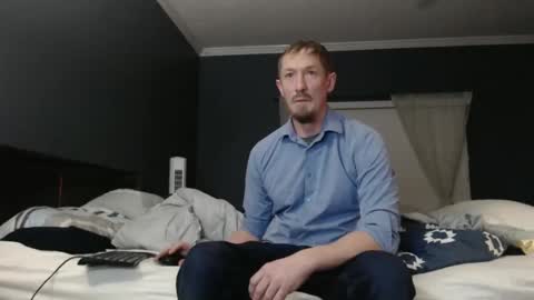 slimjp online show from February 2, 1:04 am