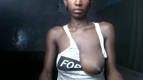 Snapshot of slimzyx chatting on October 7, 8:50 pm slimzyx online show from October 7, 8:50 pm