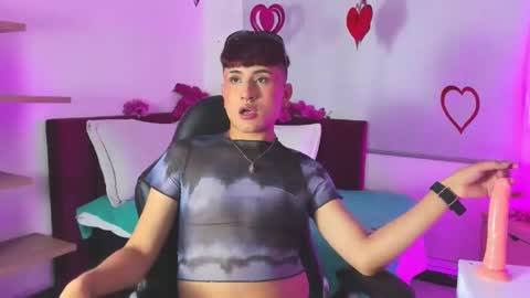 Snapshot of sloansweet chatting on March 7, 5:40 am SloanSweet online show from March 7, 5:40 am