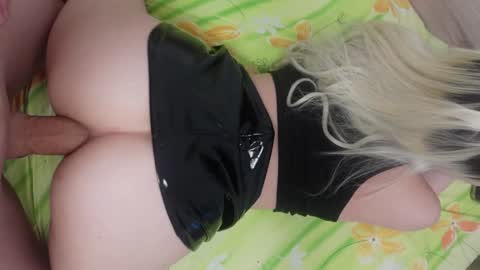 Stiven and Laura online show from March 17, 2:42 pm