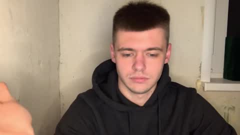 Snapshot of slowburner_ chatting on February 7, 8:01 pm Mike online show from February 7, 8:01 pm