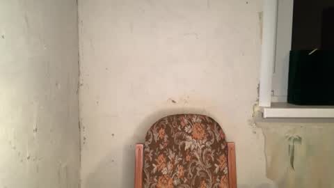 Snapshot of slowburner_ chatting on February 12, 8:04 pm Mike online show from February 12, 8:04 pm