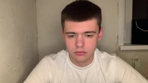 Snapshot of slowburner_ chatting on February 19, 8:27 pm Mike online show from February 19, 8:27 pm