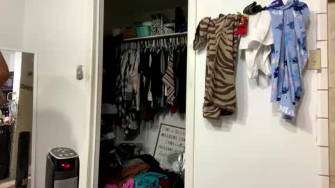 slum1989 online show from January 14, 1:36 am