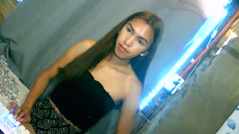 Snapshot of slut_goddessqueen69 chatting on September 20, 12:11 am slut_goddessqueen69 online show from September 20, 12:11 am