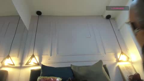 Snapshot of slut_milf1_ chatting on February 23, 2:51 am Luna online show from February 23, 2:51 am