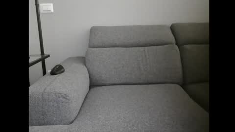 Snapshot of slutboy___ chatting on December 28, 1:50 am slutboy___ online show from December 28, 1:50 am