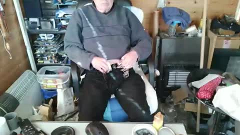 slutboybot online show from November 30, 11:47 am